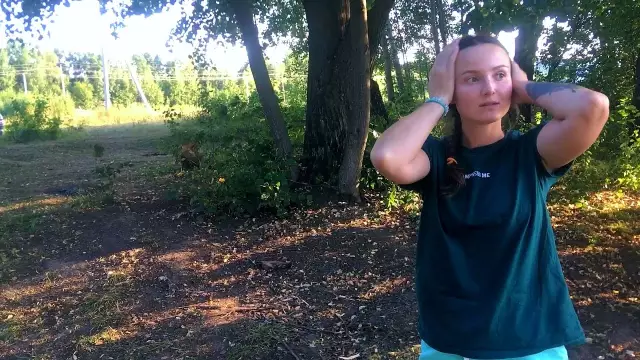 Повышенная плотность поселения людей и животных.